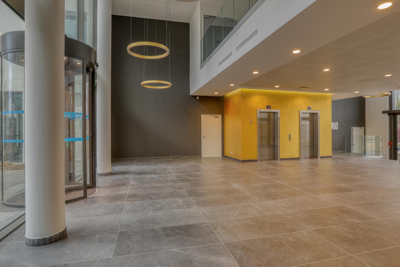 Bureau Massy 441m² Location bureau Massy Essonne OLBUR2419066 24